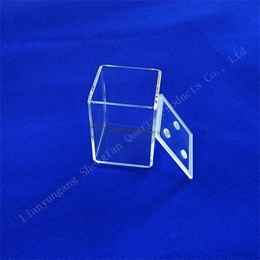 उच्च तापमान प्रयोगशाला उपयोग के लिए उच्च पारगम्यता संक्षारण प्रतिरोधी क्वार्ट्ज ग्लास प्लेट