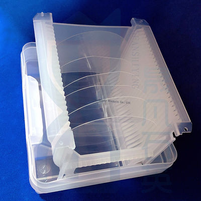 92% प्रकाश संचरण घनत्व 2.2g/cm3 और 1150℃ कार्य तापमान के साथ अनुकूलित फ्यूज्ड क्वार्ट्ज प्लेट