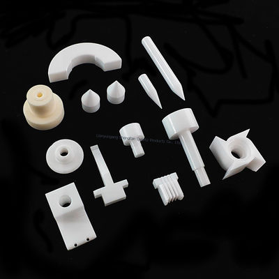 अनुकूलन योग्य 1600° उच्च-तापमान प्रतिरोधी 99% एल्यूमिना सिरेमिक रिफ्रैक्टरी उत्पाद