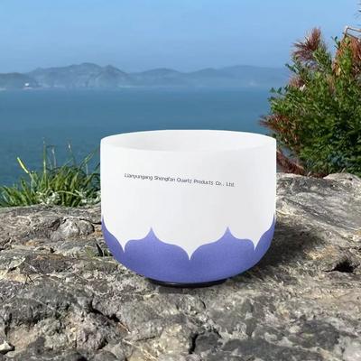 शुद्ध क्वार्ट्ज क्रिस्टल गायन कटोरा चक्र उपचार और ध्यान के लिए डिजिटल संगीत पैमाने के साथ सेट