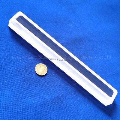 उच्च पारदर्शी 92% प्रकाश पारगम्यता क्वार्ट्ज ग्लास प्लेट 1100°C कार्य तापमान और 99.99% SiO2 शुद्धता के साथ