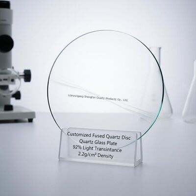 92% प्रकाश संचरण घनत्व 2.2g/cm3 और 1150℃ कार्य तापमान के साथ अनुकूलित फ्यूज्ड क्वार्ट्ज प्लेट