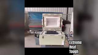 उच्च तापमान और संक्षारण प्रतिरोधी क्वार्ट्ज ग्लास ट्यूब